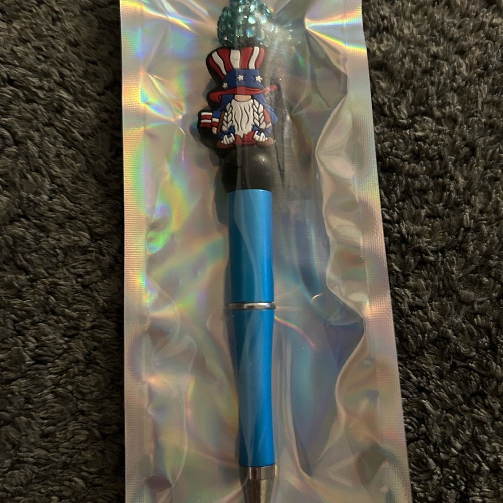 Hand Crafted Blue Decorative Pen with Patriotic Gnome Charm